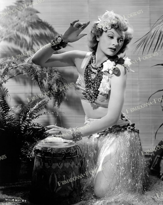 LUCILLE BALL 8x10 or 11x14 Photo Print i Love Lucy Hollywood Red