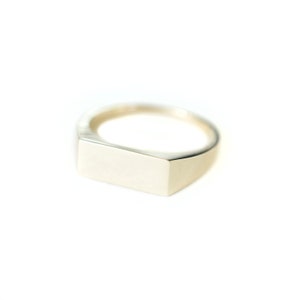 14k Gold Rectangle Signet Ring: Custom Engraved Solid Gold - Etsy