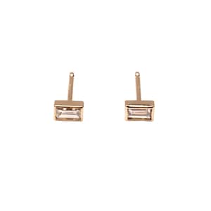 14k Baguette Studs .10CTW / Baguette Diamond Pendientes, Baguette Diamond Studs, 14k Gold Studs, Cute Diamond Studs, Simple Diamond Studs