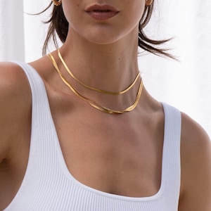 Gold Herringbone Necklace, 3mm Herringbone Necklace, 14k Gold Filled Necklace, Simple Gold Necklace, Herringbone Chain, Cute Necklace, Gift,