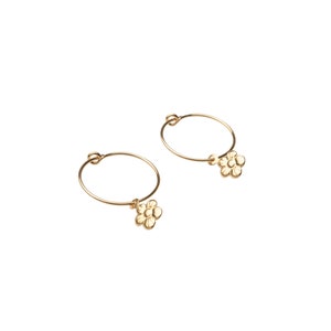 Gold Dainty Flower Hoops, Gold Filled Hoops, Gold Hoop Earrings, Gold Hoops, Dainty Hoops, 14k Gold Hoops, Gold Hoops Flower, Gold Filled