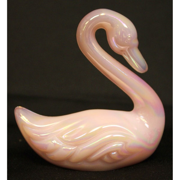 Fenton Glass Pink Opalescent Iridescent Swan Figurine Bird Elegant Art Spring