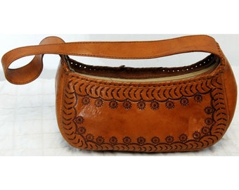 Porte-monnaie baguette floral en cuir repoussé VTG des années 1970 Boho du sud-ouest hippie Hobo Daisy
