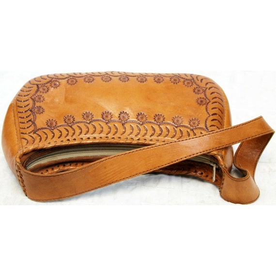 Vtg 1970s Tooled Leather Floral Baguette Purse Bo… - image 7