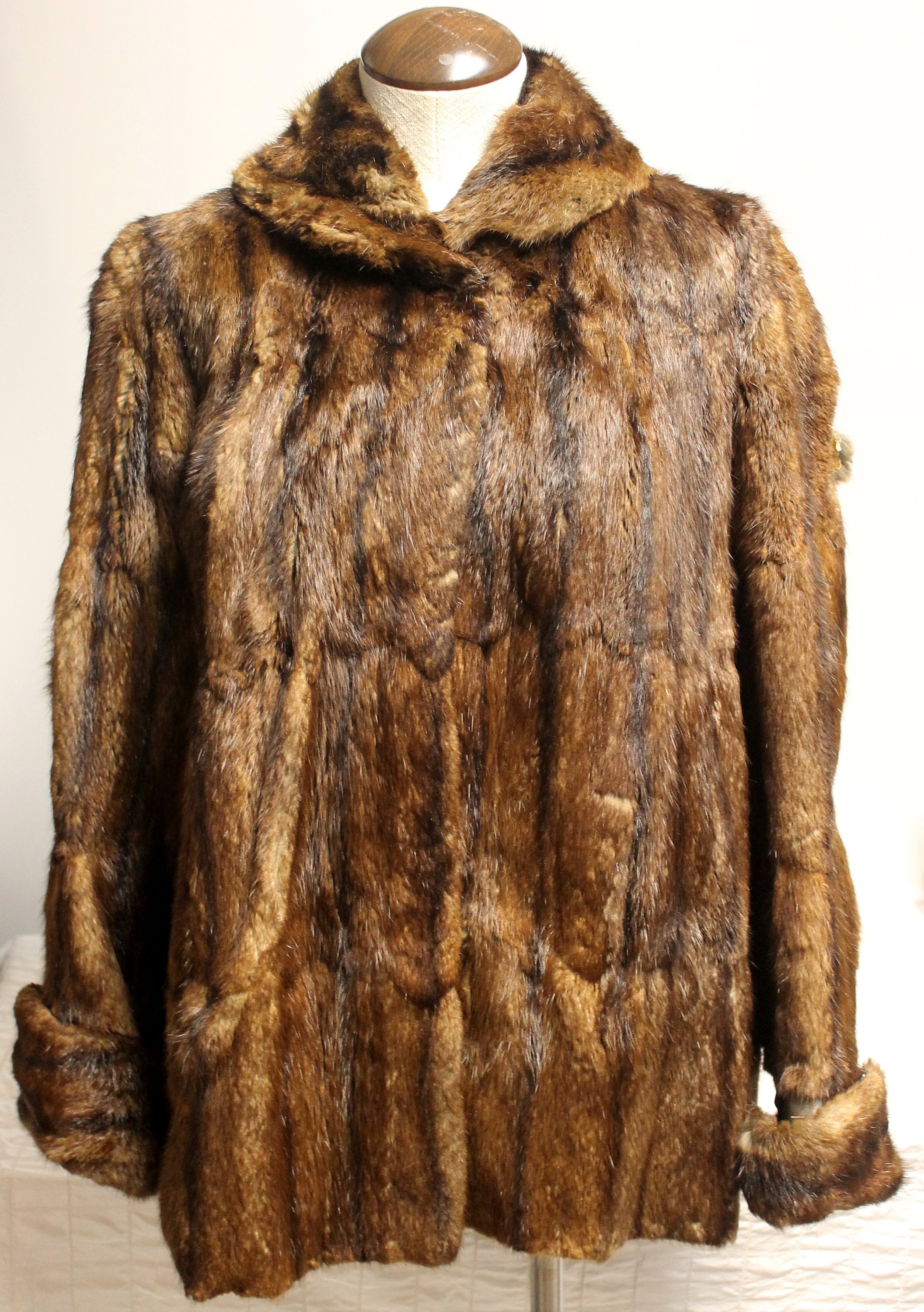 VTG 1950s? Muskrat Fur Waist Length Coat - Floyd's Furs Furrier