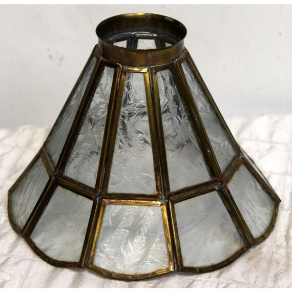 Scalloped glass lamp shade deals