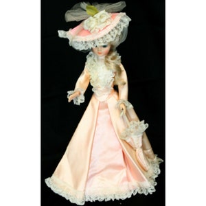 Vtg Boutique Traveler Doll Boudoir Fancy Woman Victorian Parasol Pink Lace Dress