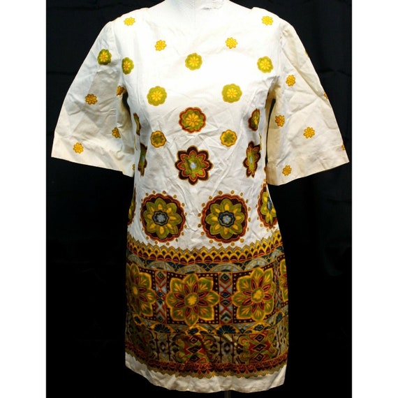 Vtg 1960s Kamehameha Cream Shift Dress Floral Pat… - image 1