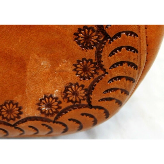 Vtg 1970s Tooled Leather Floral Baguette Purse Bo… - image 2