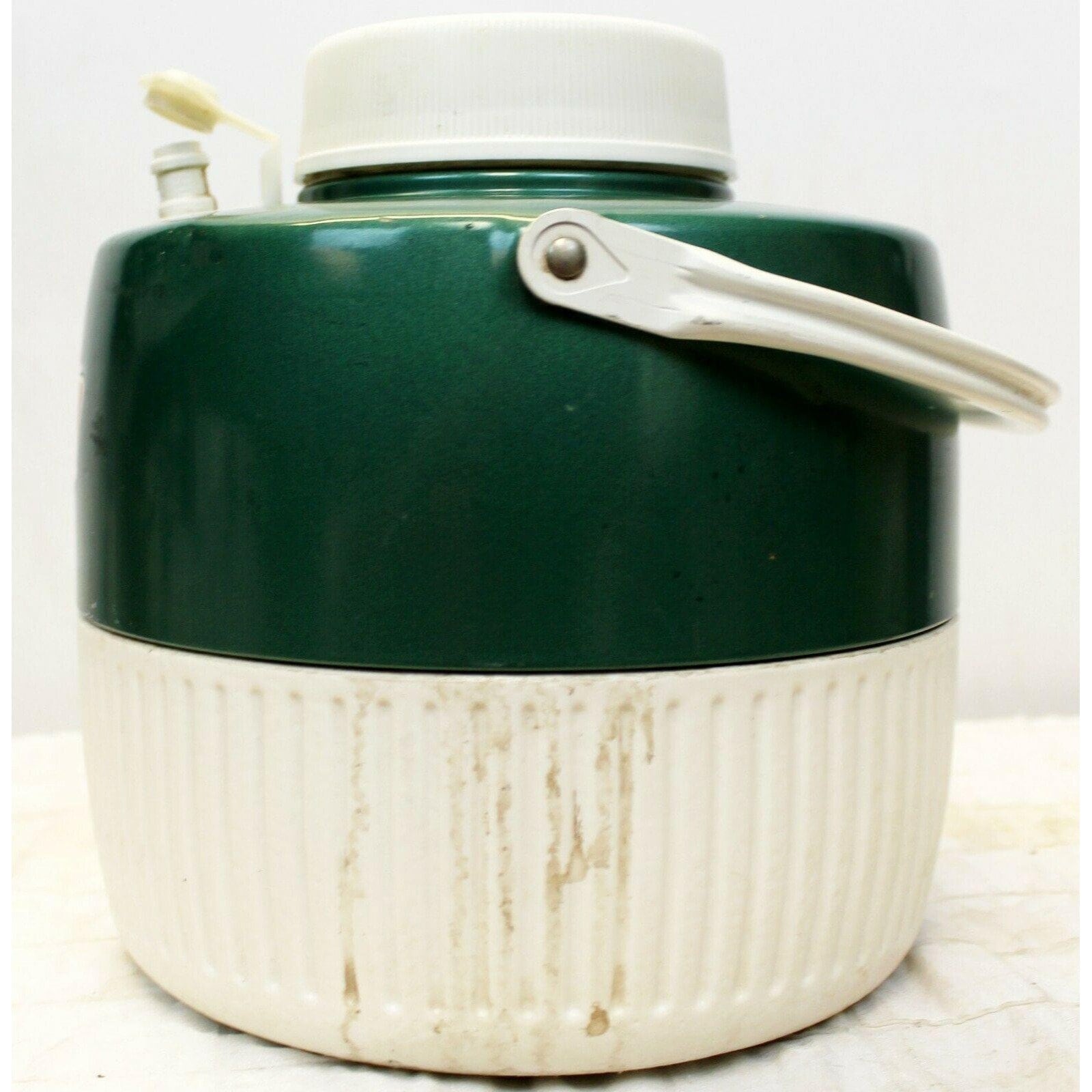 Vintage COLEMAN THERMOS Green metal top 2 gallon large water jug Camp work  USA!