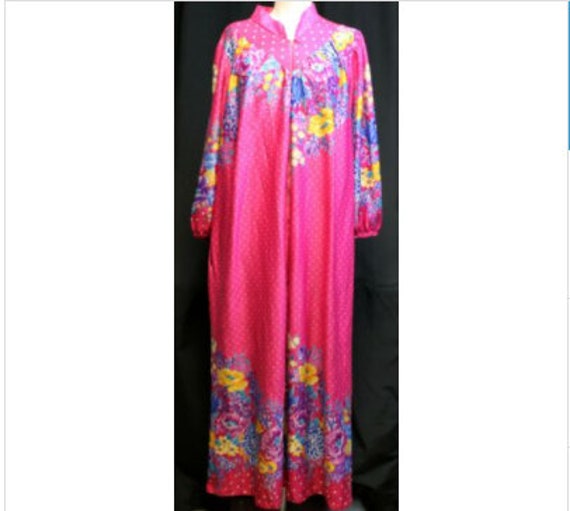 Vtg 1980s Granada Pink House Robe Lg Floral Dot L… - image 1