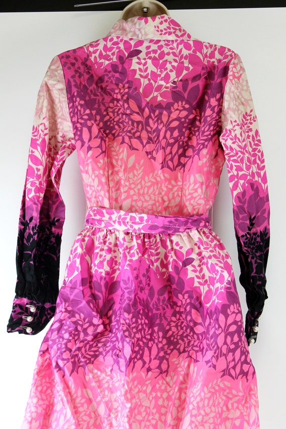 Vtg Evelyn Pearson Pink Shirt Lounge Dress Floral… - image 5