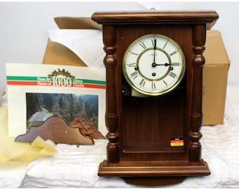 VTG Schwarzwaldhaus 1000 Uhren Germany Hermle Wall Westvintisch Mechanisch