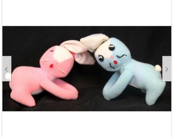 Vtg 90s Knickerbocker "The Embraceables" 2 Hugging Bunnies Plush Stuffed Animals