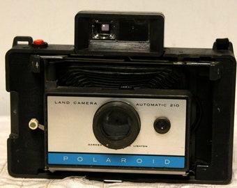 b>Polaroïd</b> <b>Land</b> <b>Camera</b> <b>Automatic</b> <b>210</b> Not Tested | UK