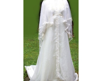 VTG 80s Victorian Wedding Veil Dress Woman Sz 10 Long Sleeve High Collar Train