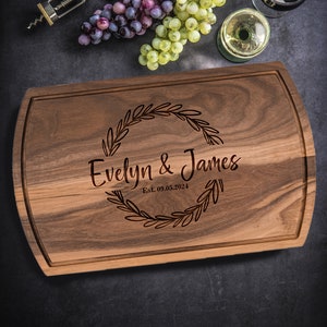 Personalized Handmade Cutting Board Farmhouse Wreath Design, Custom Wedding & Anniversary Gift for Couples Housewarming Realtor Closing Gift