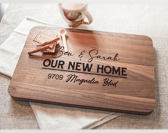 Real Estate Closing Gift Personalized Cutting Board, Housewarming Gift New Home Gifts for the Couple, First Home Gift, Custom Cheese Board