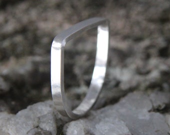 Recycled geometric Sterling Silver Band - Stacking ring - Handmade in Canada. - eco-friendly - fair trade