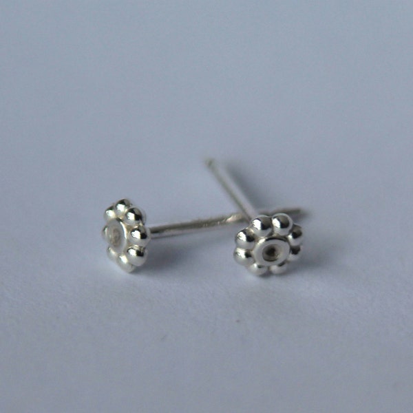 Teeny Flower Argentium Stud - Recycled Sterling Silver, hand made in Toronto