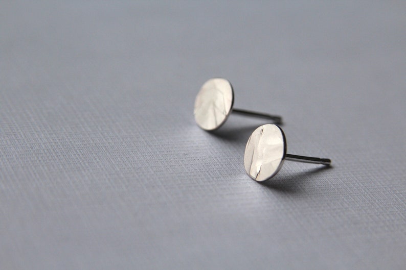 Hammered Circle pad recycled sterling silver stud, handmade in Toronto. image 1