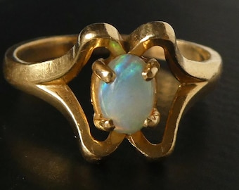 Vintage Opal Solitaire Minimalist Pinky Ring 14k Gold Modernist October Birthstone