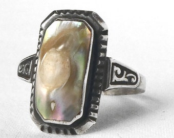 Antique Art Deco Sterling Blister Pearl Mother of Pearl Iridescent Statement Ring