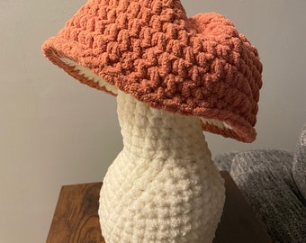 Haakpatroon paddenstoelknuffel – 15 inch knuffelbare pluche (pdf-patroon)