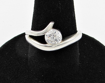 Bague élégante En Argent Sterling 925 Avec Incrustation De CZ - Coupe Ronde - Occasion