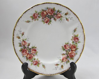 Elizabeth Rose Bread and Butter Plate, Side Plate, Roses, 6.25 Inches Vintage Plate, Made by Paragon