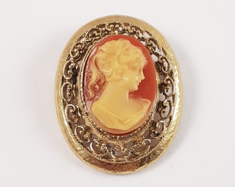 Cameo Brooch, Vintage Gold Tone Brooch, Victorian Style, Victorian Revival