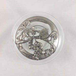 Potpourri Dish, Seagull Pewter Trinket Dish, Potpourri Bowl with Pewter Lid, Grape Vine Design, Vintage Vanity Storage