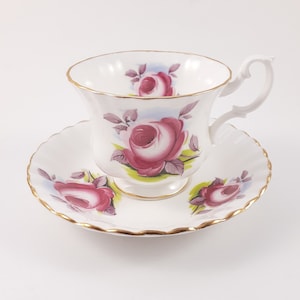 Kop en schotel Royal Albert-thee met roze rozen, vintage porselein