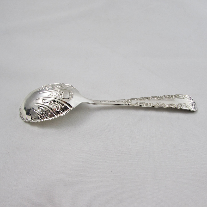 HERITAGE 1953 TEASPOON BY 1847 ROGERS BROS CANADA EP BRASS