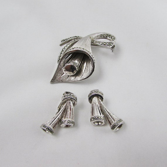 Sphinx Jewelry Set, Brooch with Matching Clip-On … - image 1