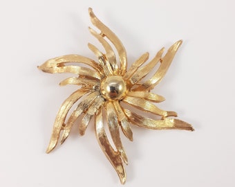 Vintage Starburst Brooch, Floral Brooch, Gold Tone, Brushed Gold, 3 Inches