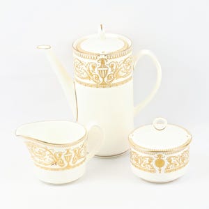 Royal Worcester Hyde Park - Etsy