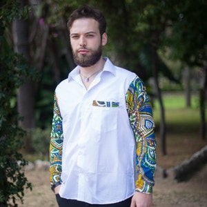 Men&#39;s long-sleeved shirt in African fabric