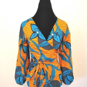 Women&#39;s Crossover Shirt in African Fabric