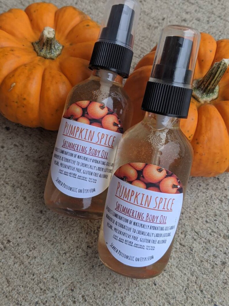 Pumpkin Spice Shimmering Body Oil image 5
