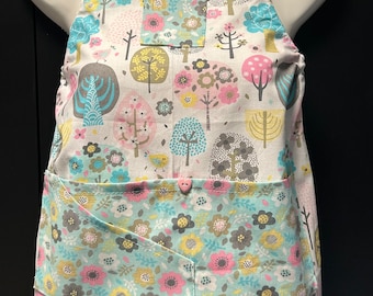 Unisex Children's Apron for Kitchen, Chef, Garden, Crafts, Christmas Gift, Apron with Pockets, fully adjustable Child Size