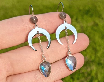 Labradorite Crescent Moon Earrings // Labradorite Earrings