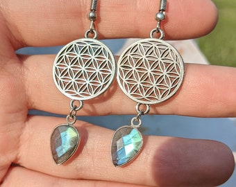 Geometric Labradorite Earrings // Flower of Life Earrings // Labradorite Earrings