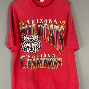 Vintage University of Arizona Wildcat’s T-shirt /National Championship Tee MARCH MADNESS 90s basketball shirt U OF A, college Basketball