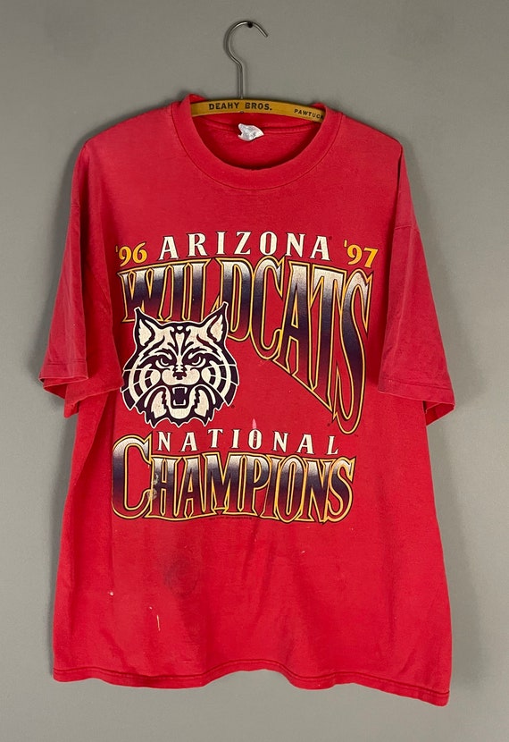 Vintage college basketball t cheap shirts
