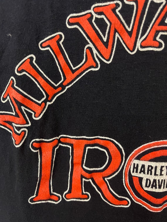 Vintage Harley Davidson Motorcycle T-shirt “Milwa… - image 4