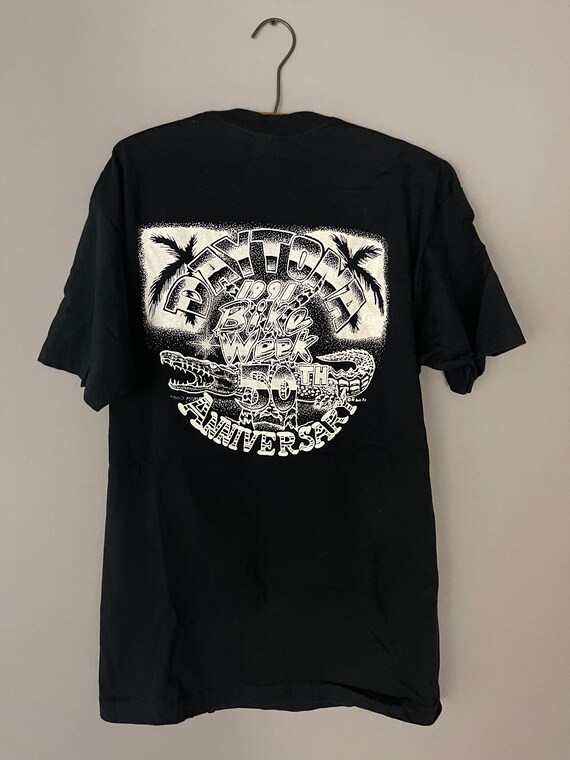 セクシーなバイカーガールのTシャツ、ヴィンテージ90年代のバイク