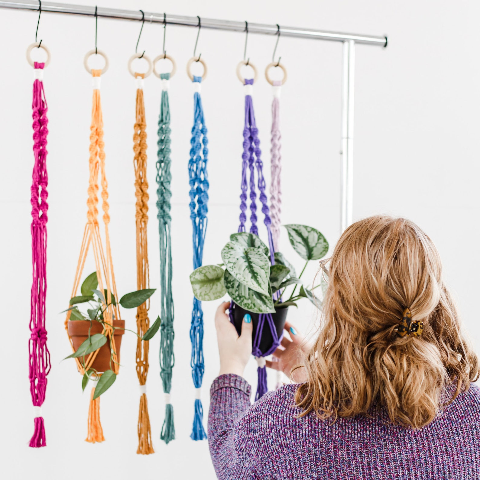 Macrame Plant Hanger DIY Kit and Tutorial - Etsy