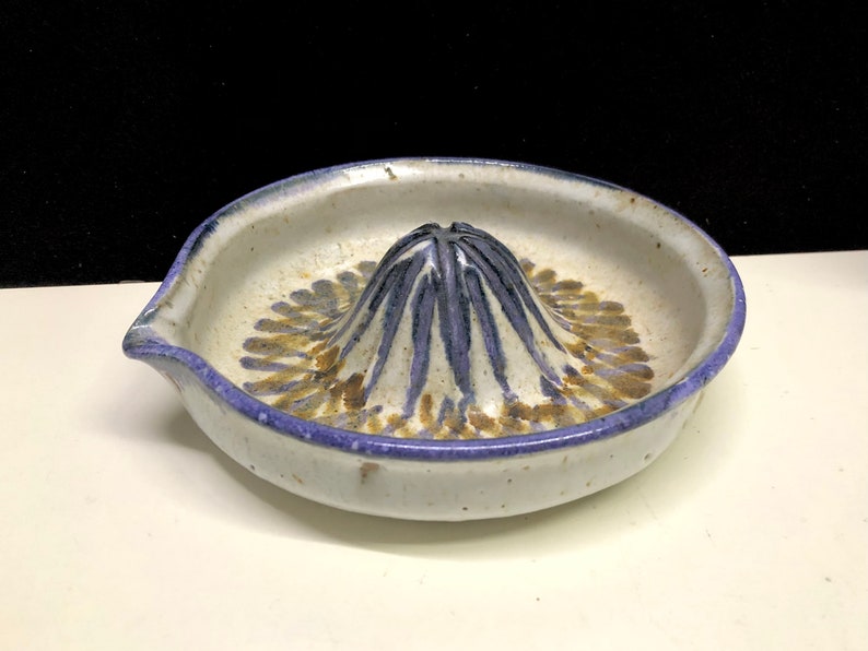 Gary Kinsella Studio Pottery Juicer 1975 7D