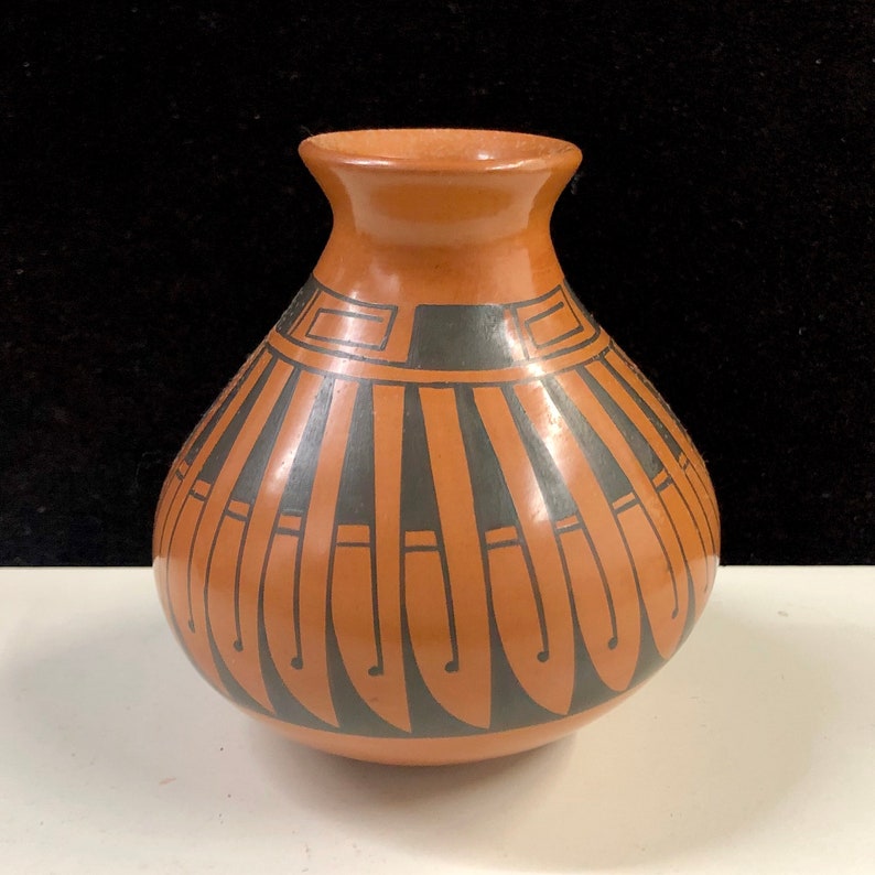 Mata Ortiz Pottery Vase Signed Miguel Lopez Geometric Design image 1